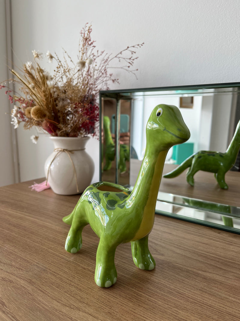Dinossauro de Cerâmica